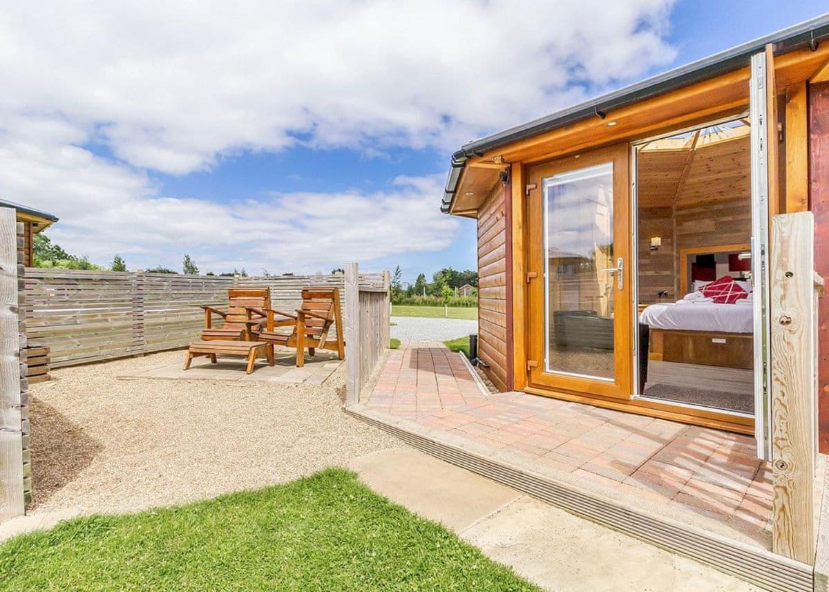 Green Meadows Park Garton Экстерьер фото